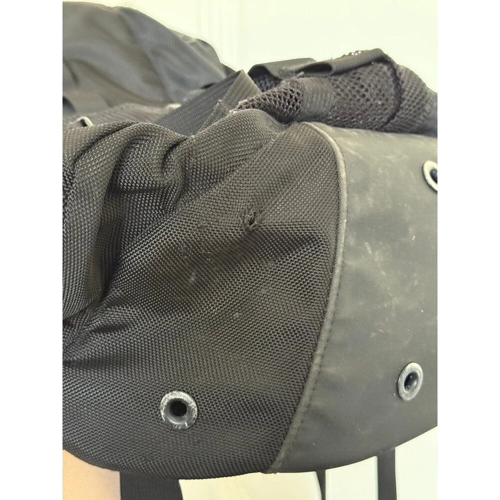 Vintage Oakley Icon 3.0 Tactical Backpack Black Y2K Tech Bag